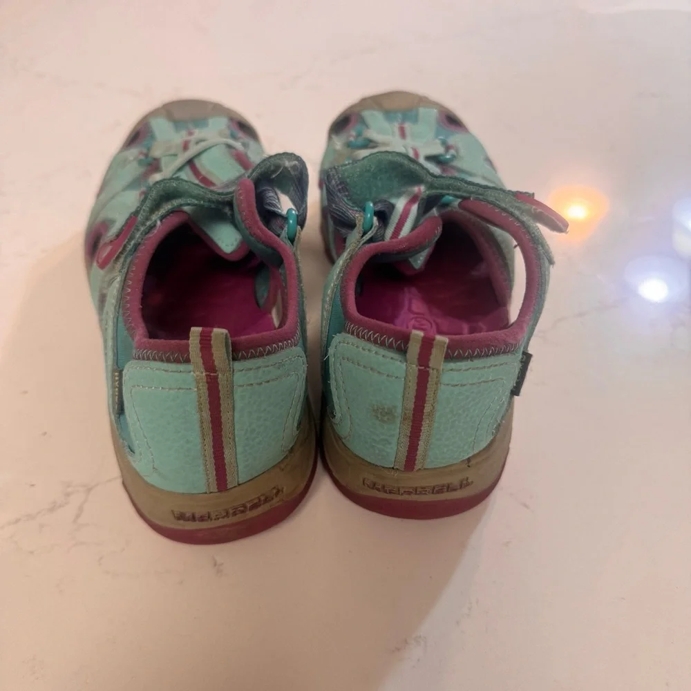 Merrell Women’s Hiking Water Sandals Turquoise Purple Closed Toe Size 5W